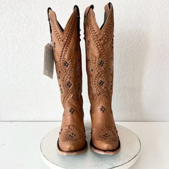 Wide calf friendly Tan Heeled Boots with Intricate Detailing - Picture 5 of 10